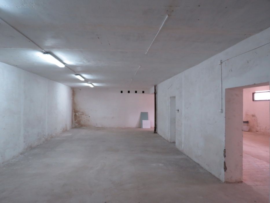 Терміново. Будівля вільного призначення. Ціна договірна.