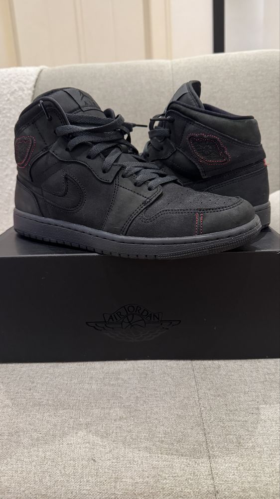 Air Jordan 1 Mid SE Craft tam 42