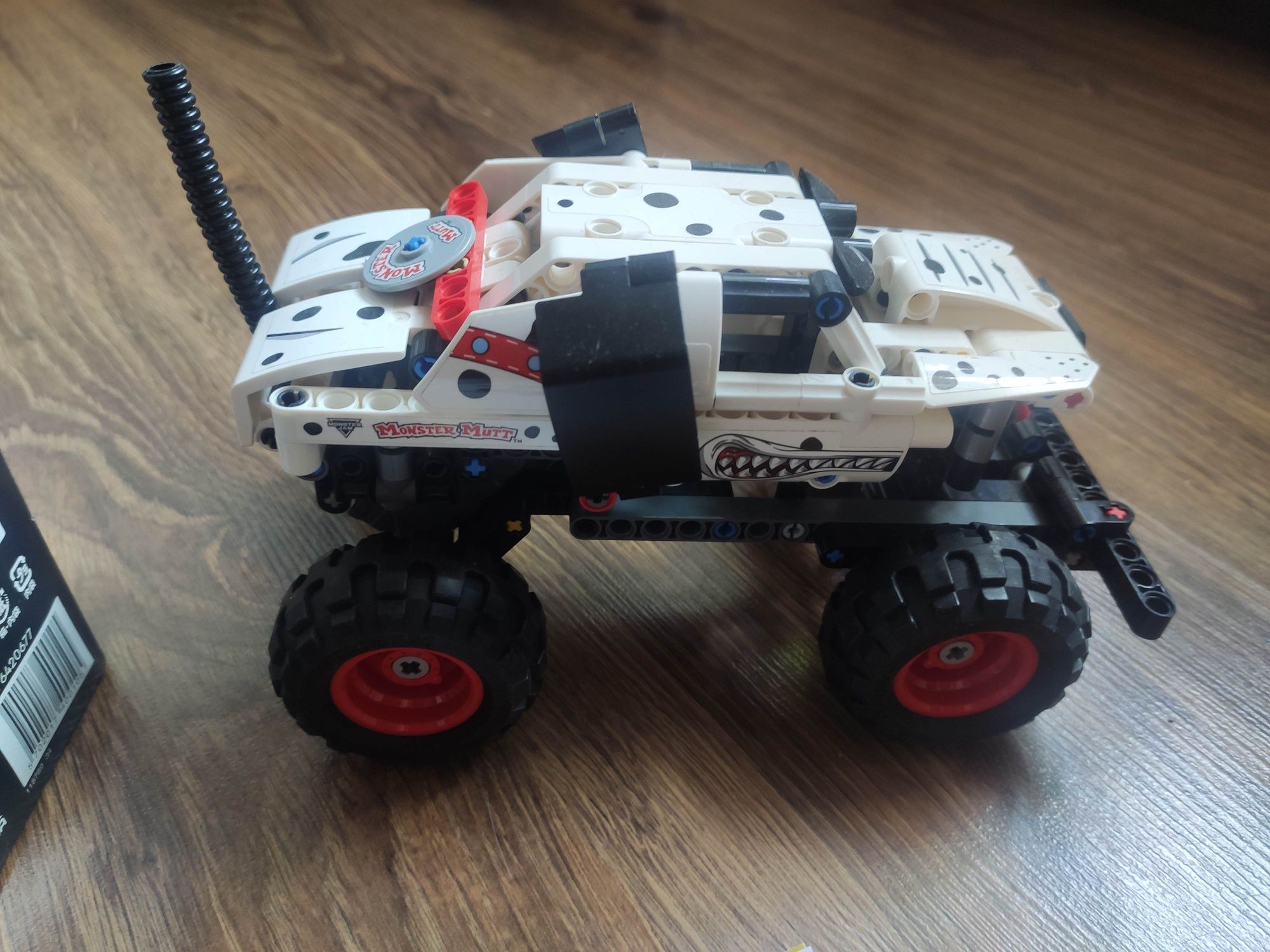 Monster jam LEGO technic 42150 stan bdb