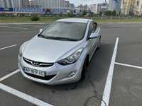 Hyundai Elantra 2011