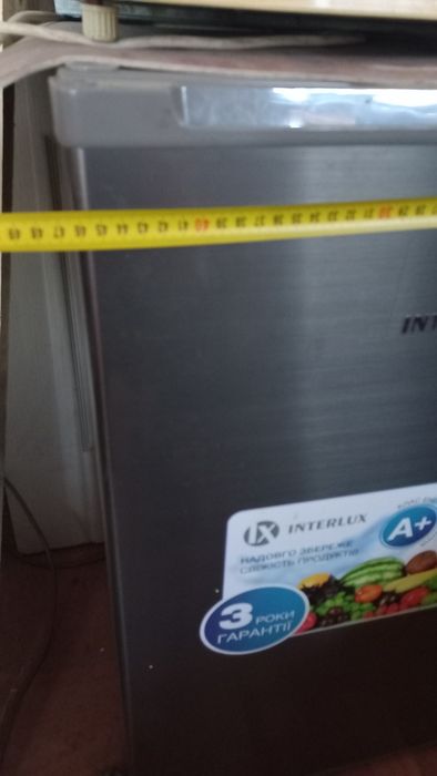 Холодильник с  морозилкой