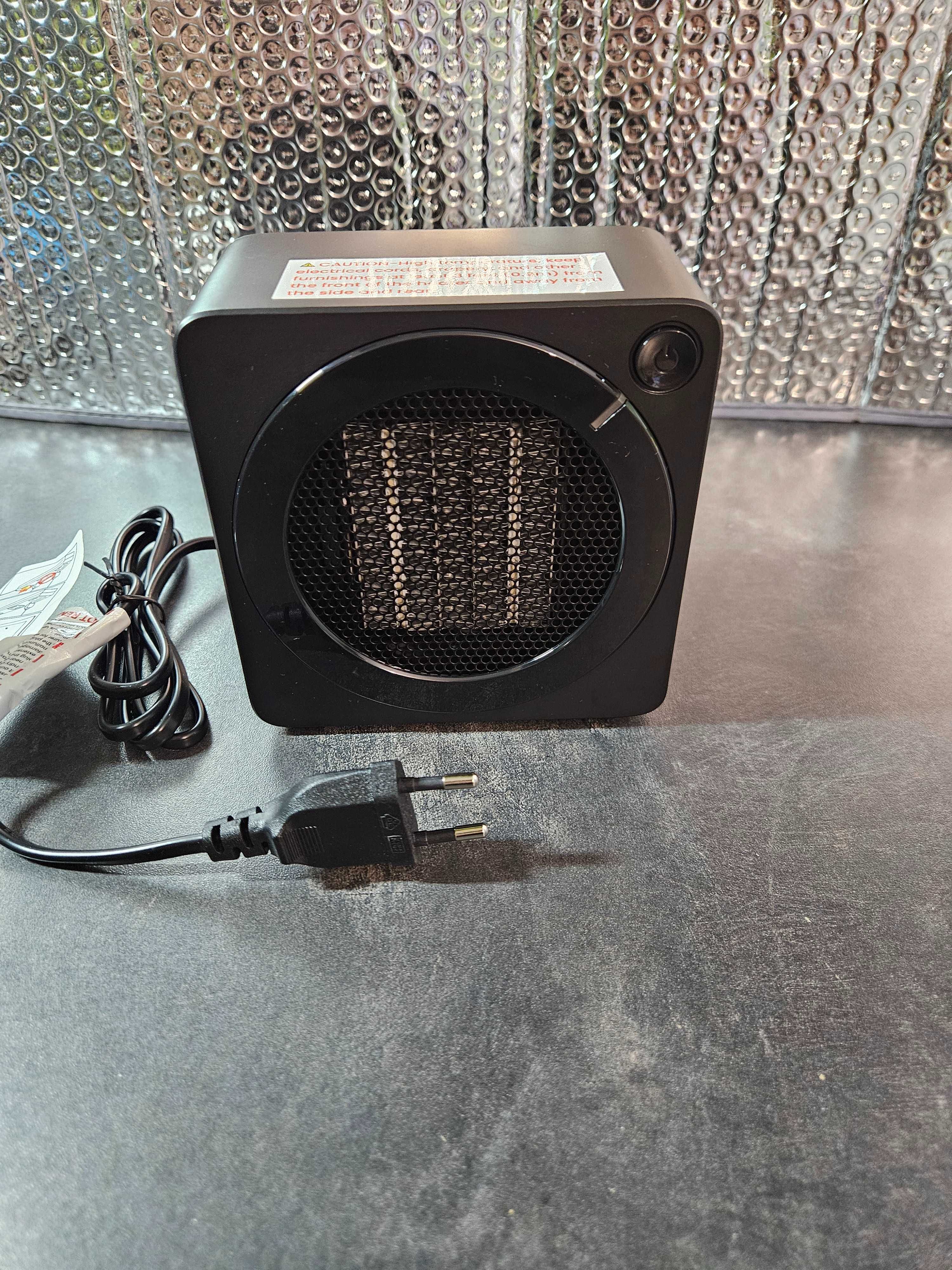 Mini grzejnik przenośny 500W – Szybkie, bezpieczne i ciche ogrzewanie