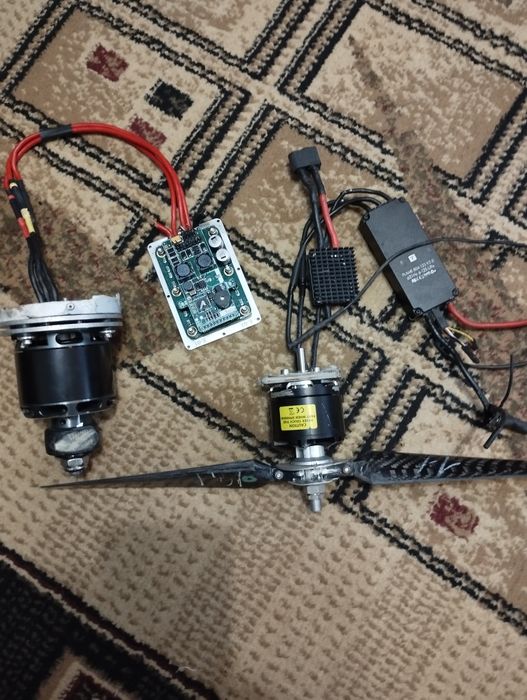 Двигун для авіамоделі