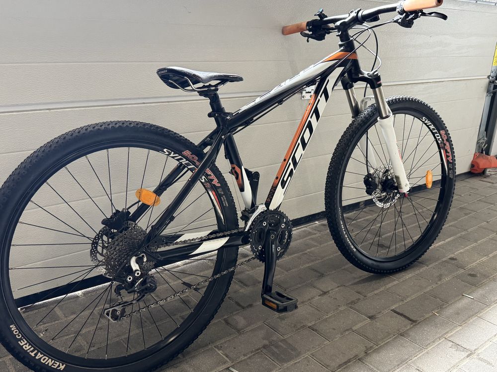Scott Scale , kola 27.5 rama S
