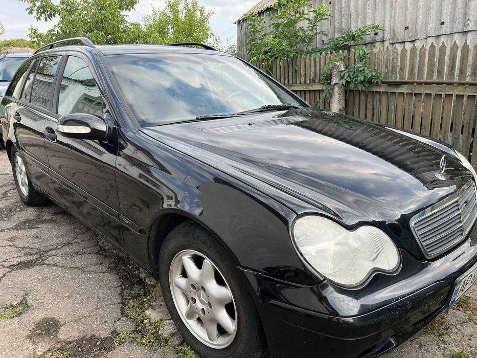 Mercedes-Benz C-Class 2003 2.2 Дизель