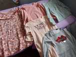 Bluzy, swetry, sukienka roz. 134/140 5szt.