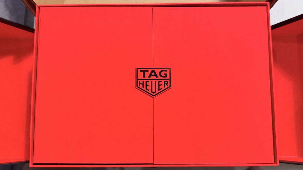 TAG HEUER Connected - Connected E4 45 MM, Steel - Stan idealny