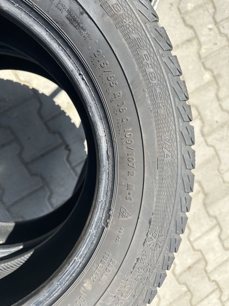 215/65r16c zima komplet