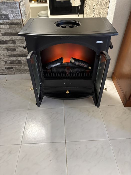 Lareira electrica bonita como nova