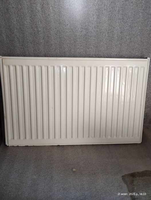 Сталевий радіатор 500×800 тип 11, бічне підключення, відмінний стан