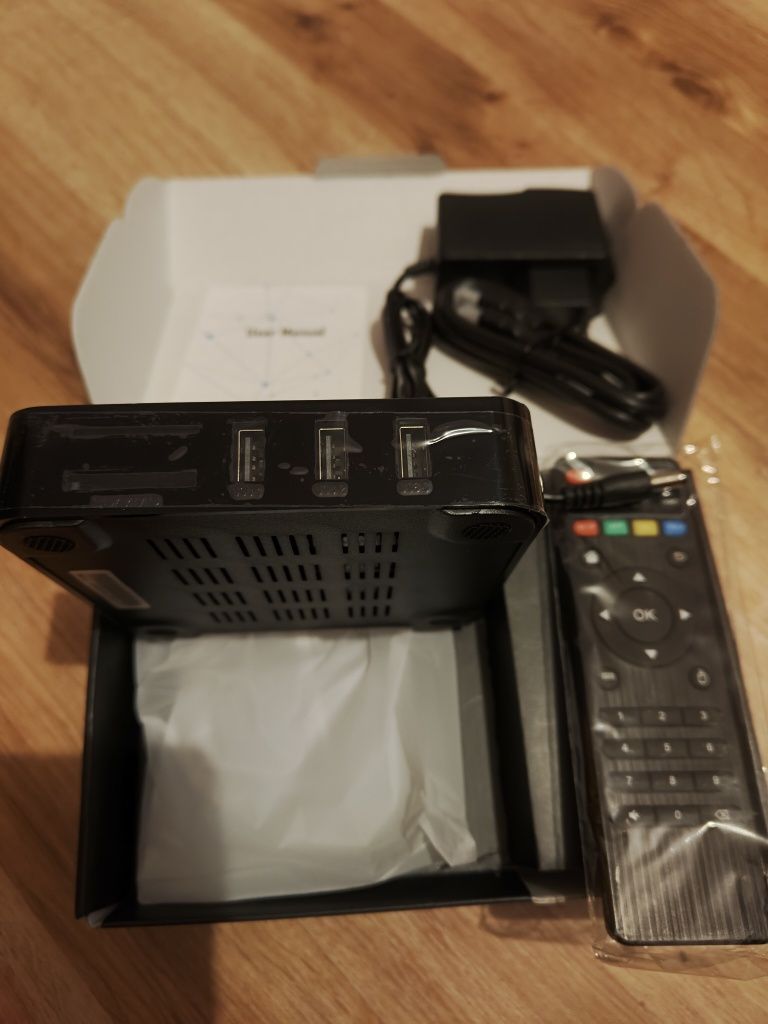 Android 10 TV Box 4K UHD. Wi-Fi. 3xUSB. Nowy.
