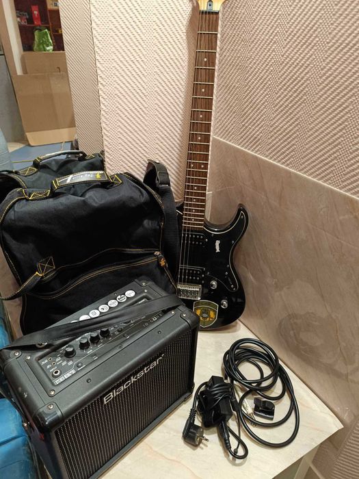 Gitara elektryczna Yamaha Pacifica 120H z wzmacniaczem Blackstar Core