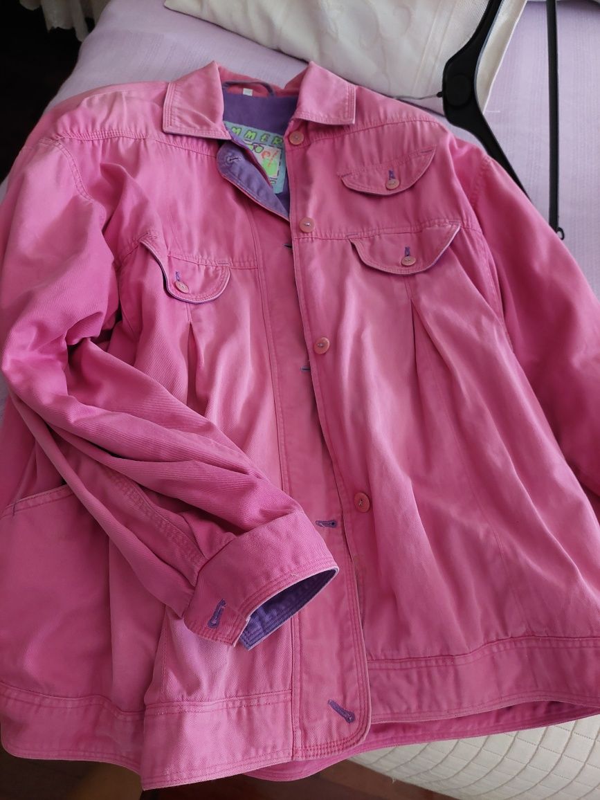 Gabardina/Trench coat/ blusão lilás T 44