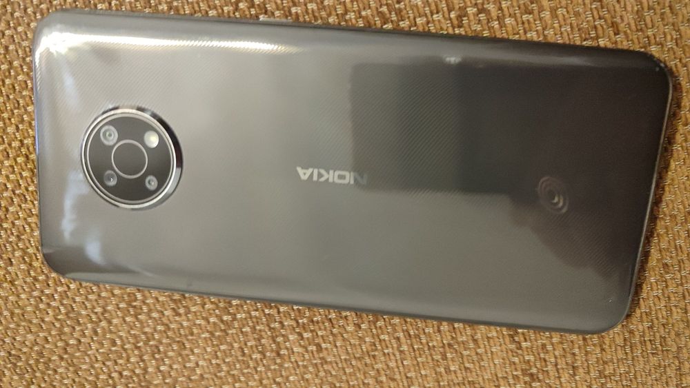 Nokia 4/64.на ремонт.