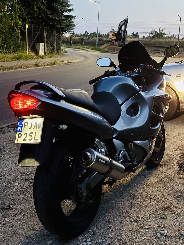 Suzuki GSX-F 750 – Ostatni Rocznik! 50 tys. km, Stan BDB
