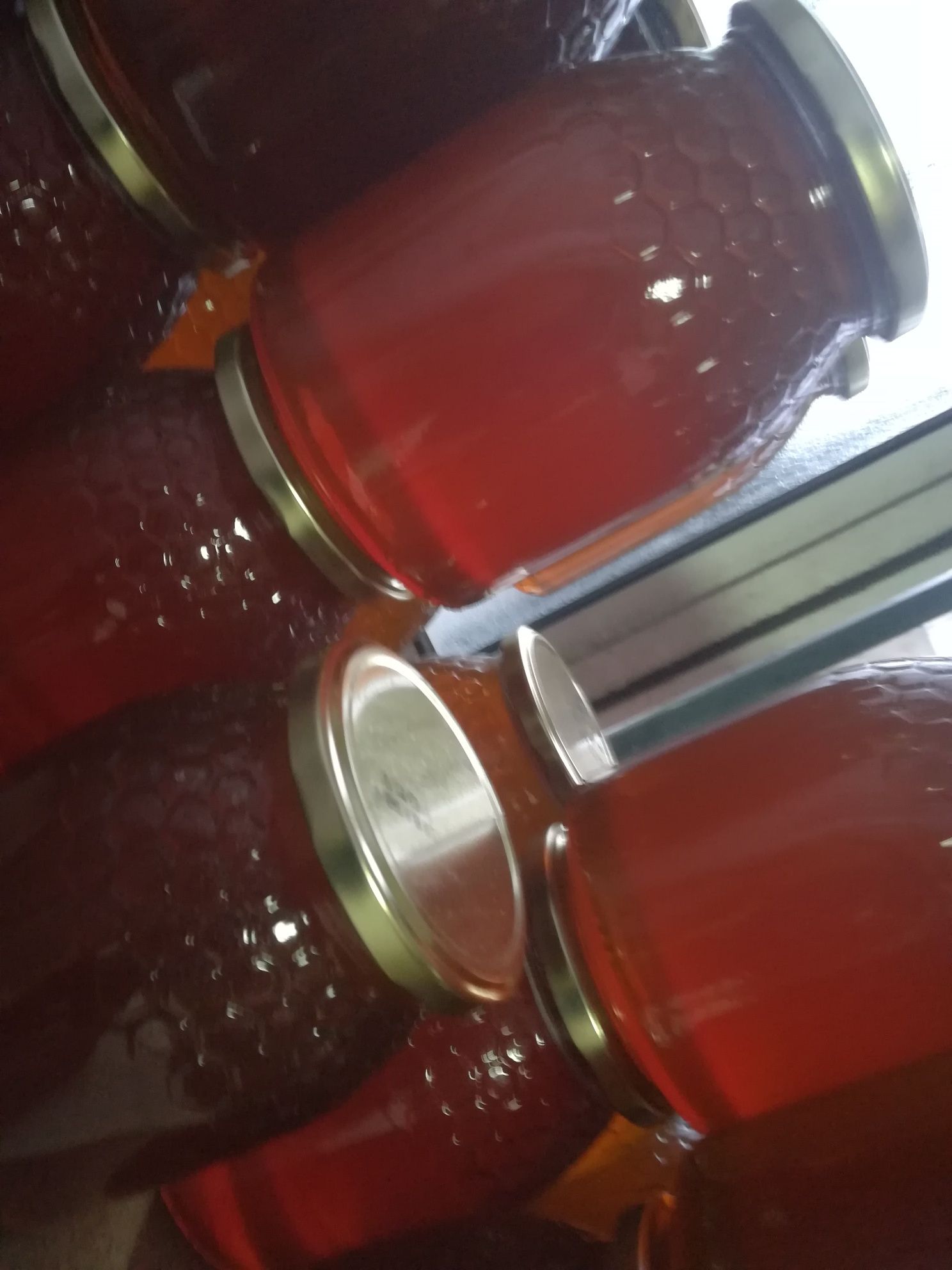 Tenho para venda diversos e bons produtos
