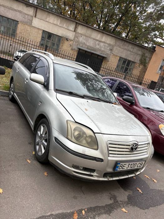 Тойота Авенсіс дизель