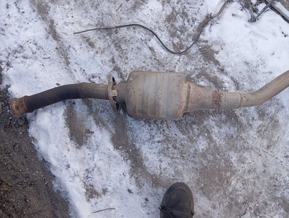 Трамблер форд ескорт 1.4 cvh ваз карбюратор 1.6 ford escort mk4 mk5