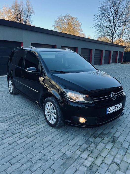 Volkswagen Touran Comfortlife, 7 місць