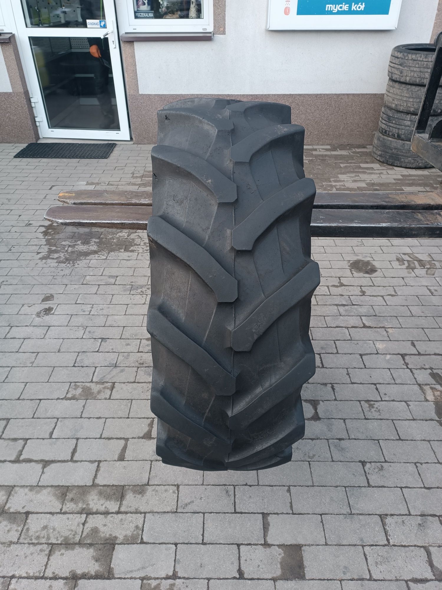 380/70R24 Trelleborg TM700