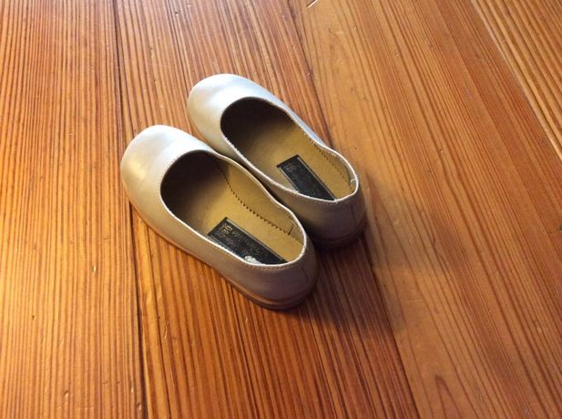 Sapatos de menina “primeira comunhão “