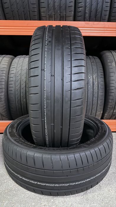 Pneus 215/50zr17 Michelin Pilot Sport 4 com 80% de piso