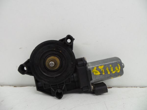 Motor vidro trás esquerdo FIAT Stilo (192_)