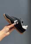 Кросівки Converse , p. 38 ( 23,5 cm ) , 39 ( 24,5 cm )