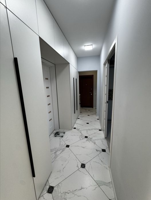 Продам 4ком.квартиру. Каменское. Левобережный 10 район.  4этаж. ОСББ.