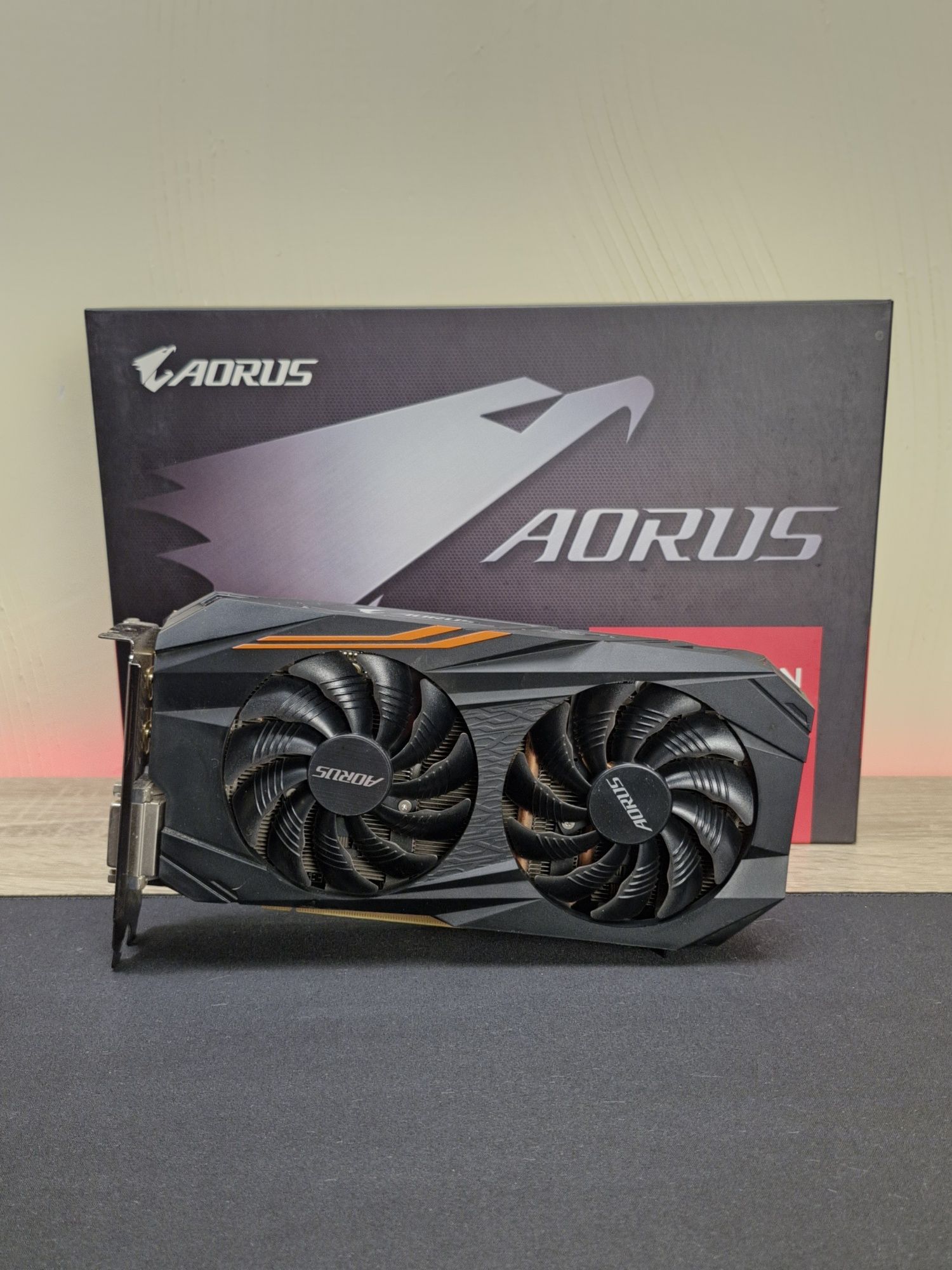 Видеокарта Gigabyte RX580 Aorus 8GB 256Bit
