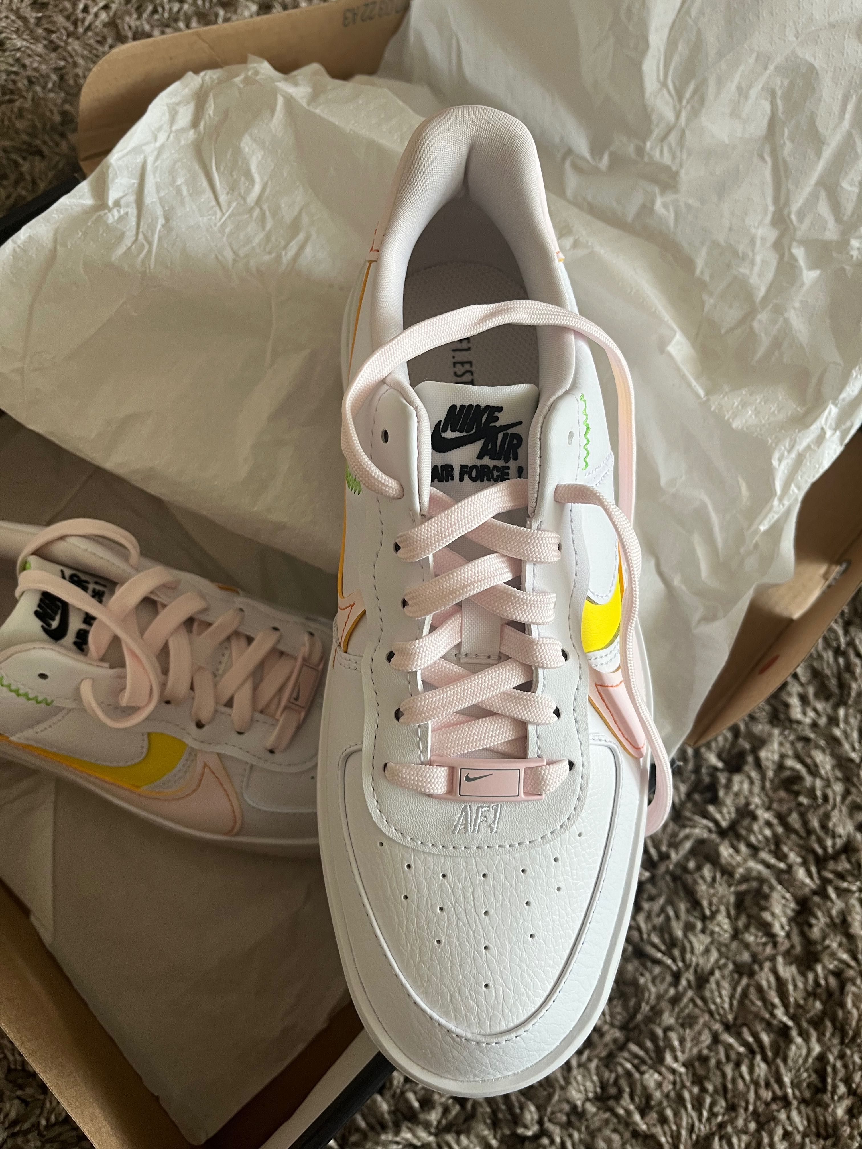 Кросівки NIKE оригінал