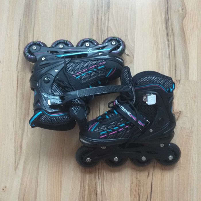 Rolki regulowane wraz z ochraniaczami