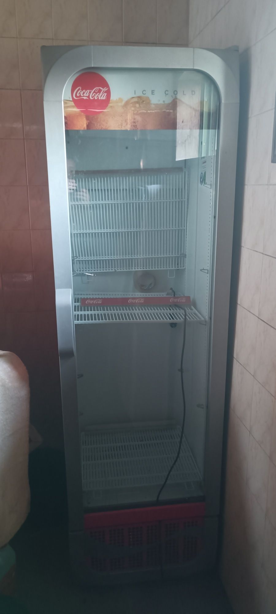Vendo arca de frio como nova