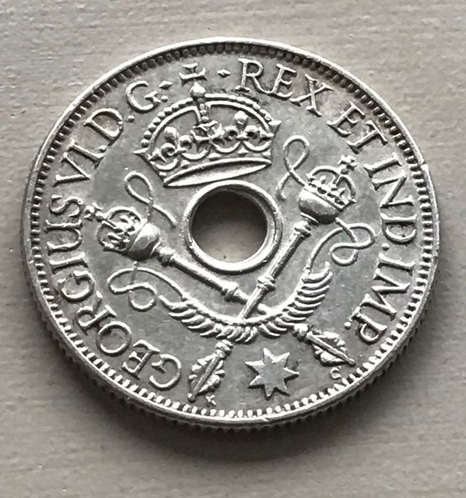 New Guinea 1 shilling 1938, srebrо (5.37 grams) 0.925