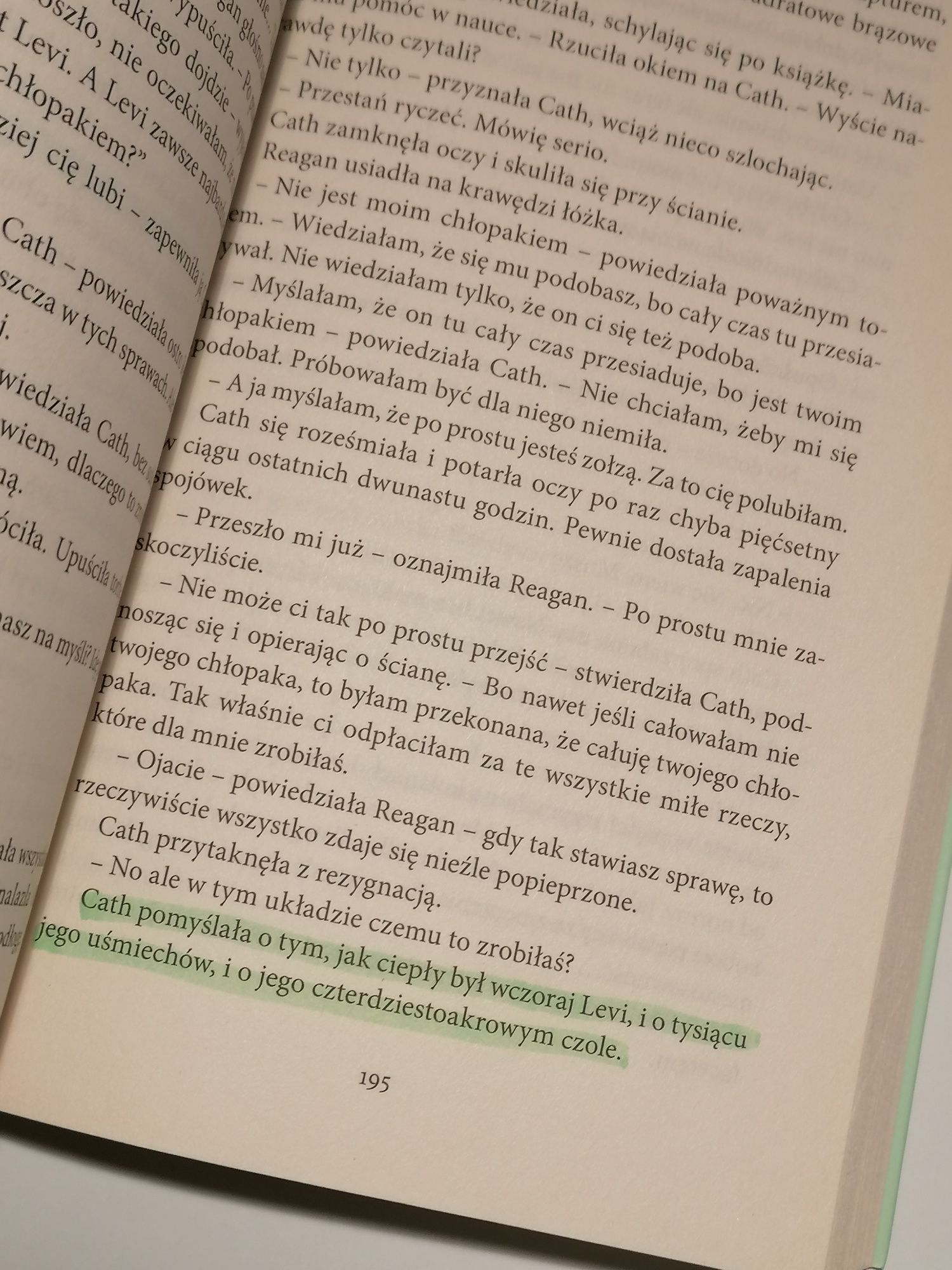 Fangirl - Rainwbow Rowell
