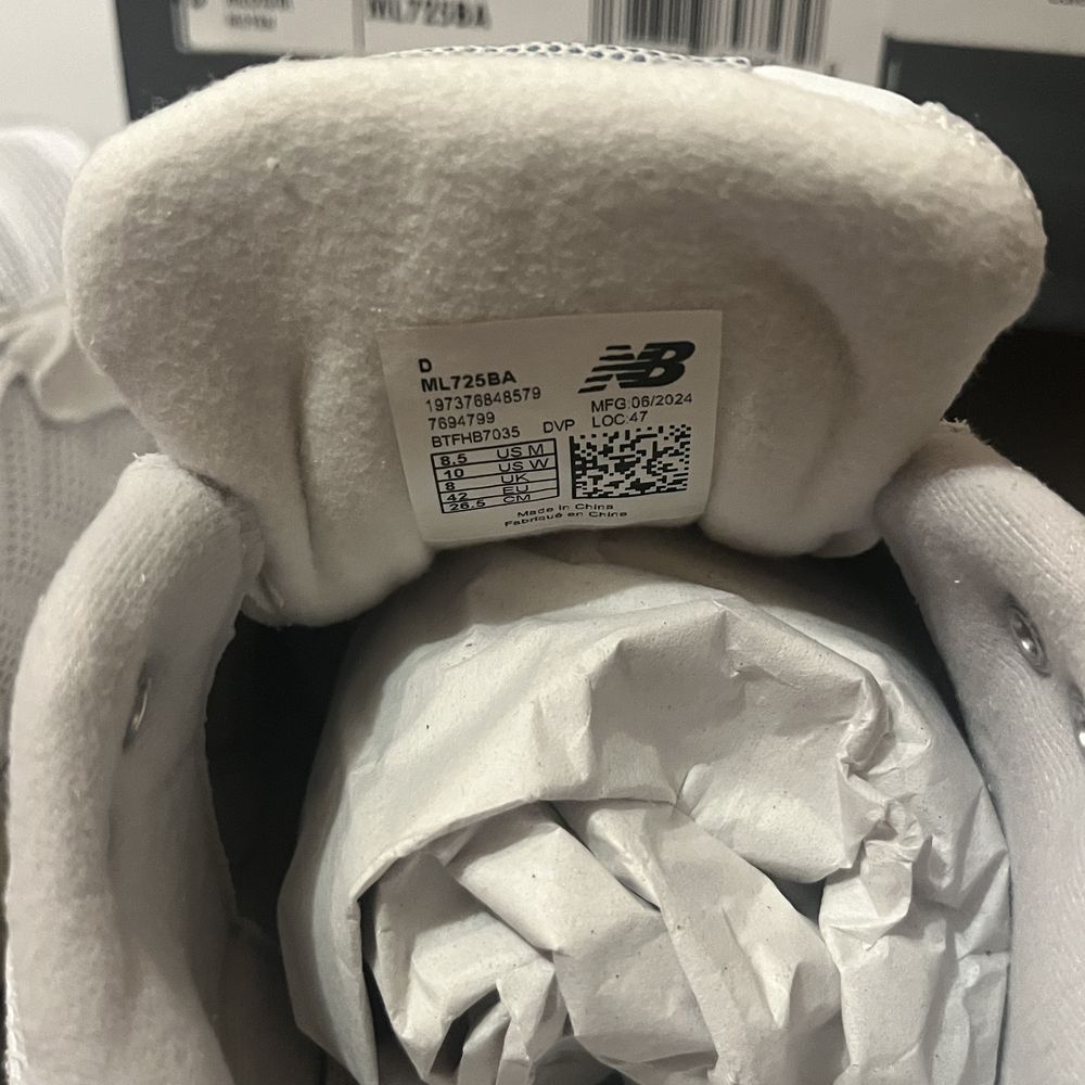 Оригінал! New Balance 725 42р (26,5)