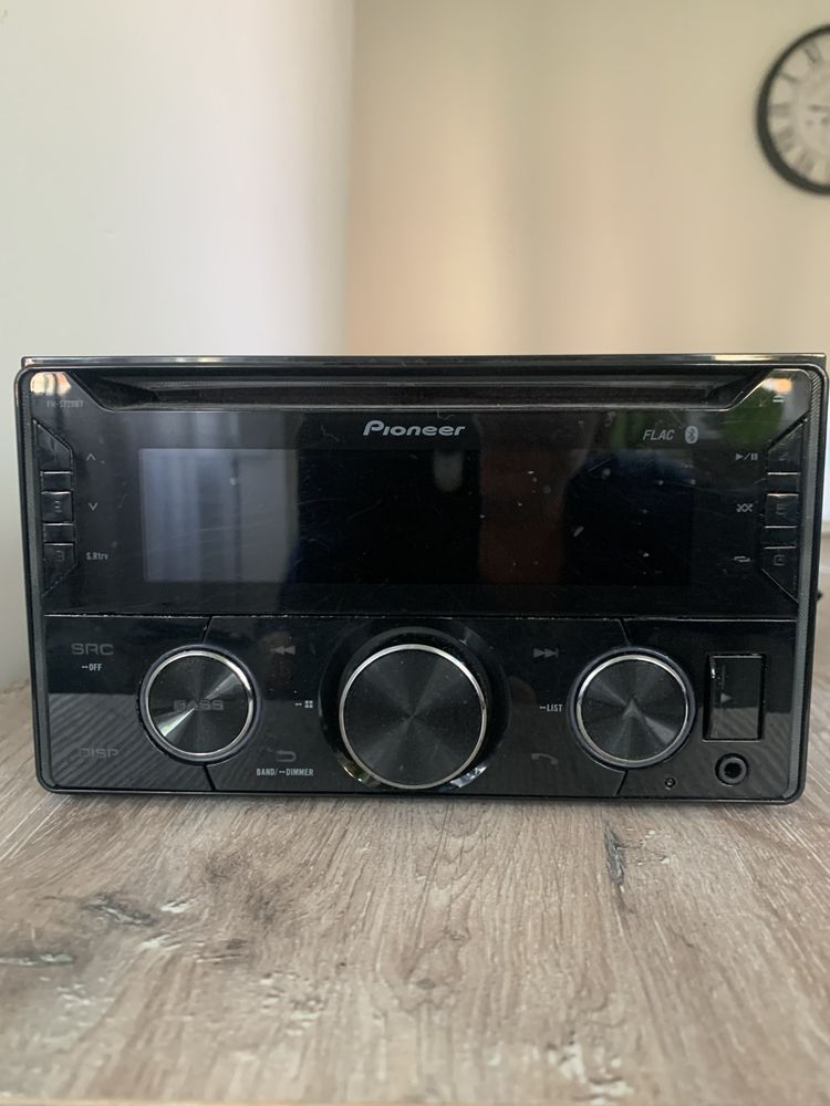 Radio Piionner FH 57208T