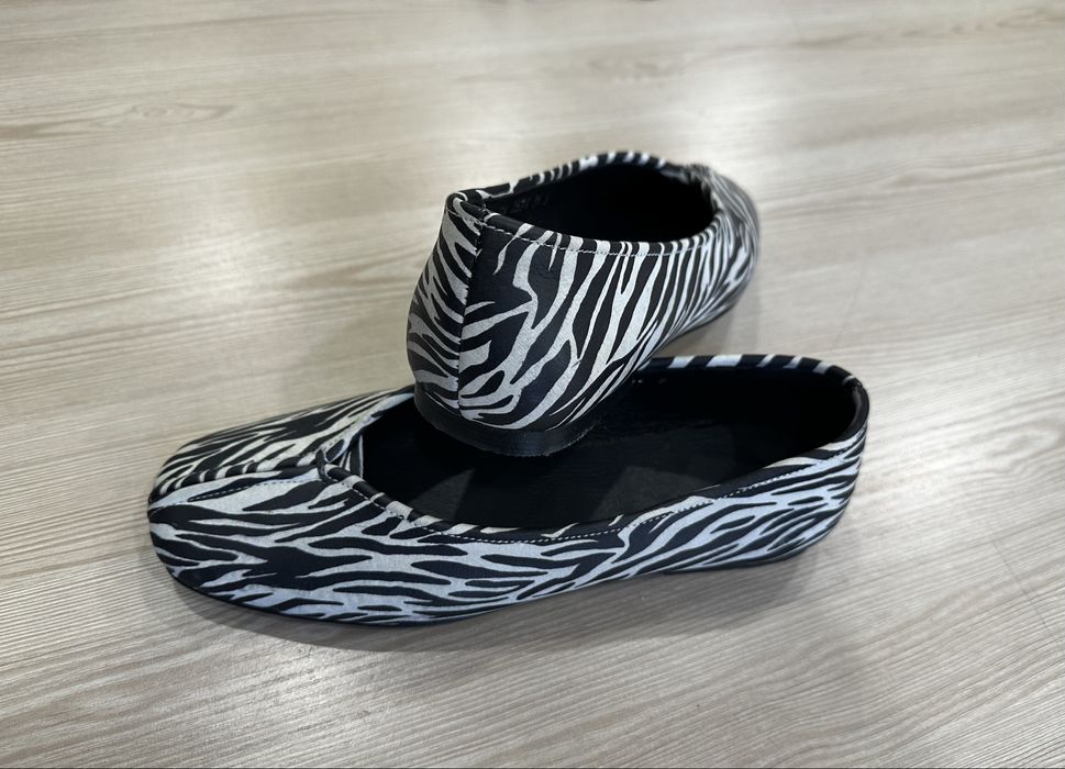 Продам жіночки  туфлі - балетки