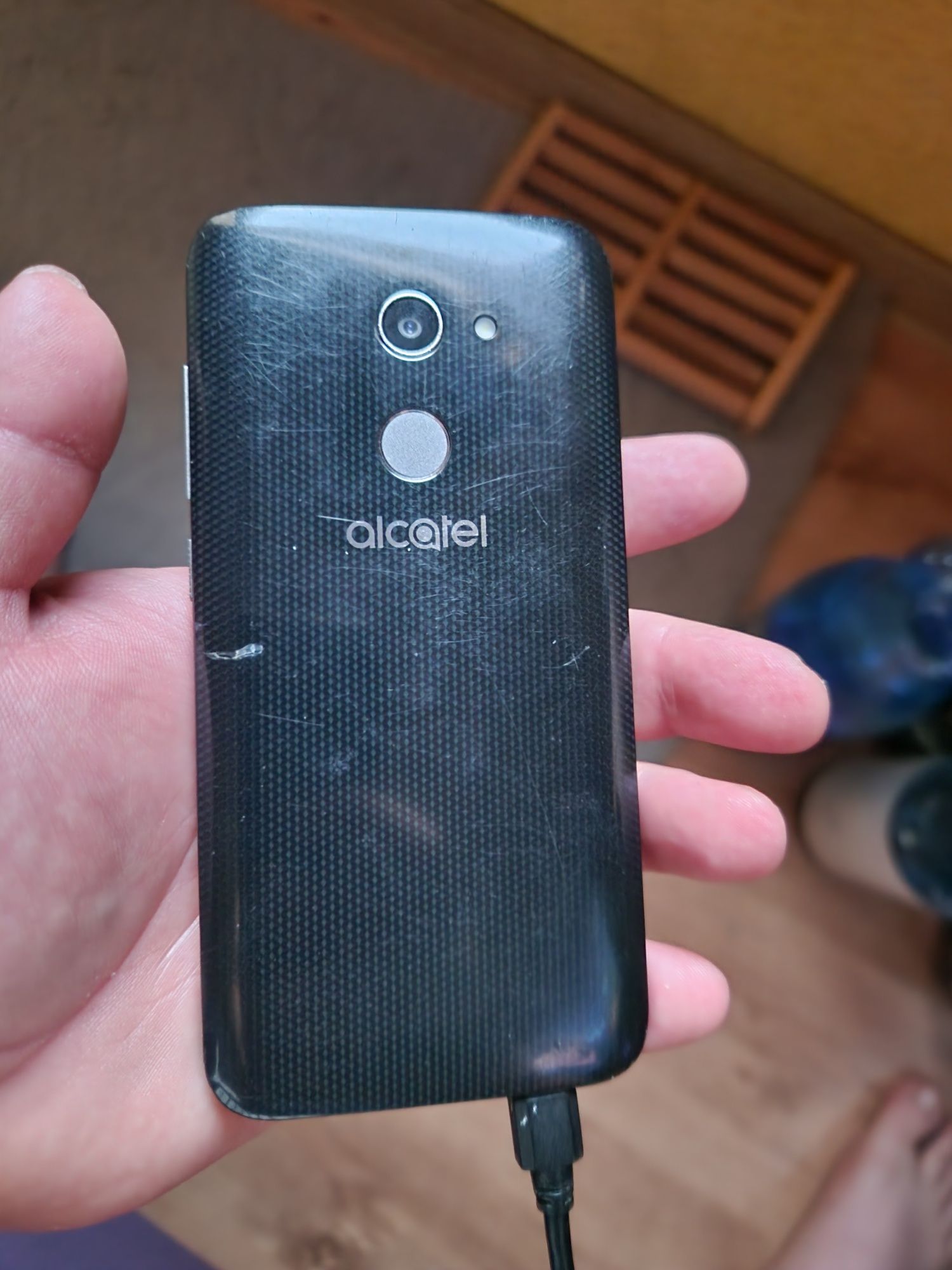 Alcatel a3 uszkodzony