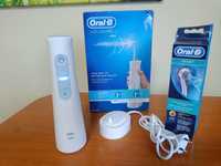 Irygator do zębów Oral-B AquaCare 4