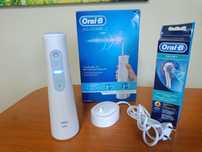 Irygator do zębów Oral-B AquaCare 4