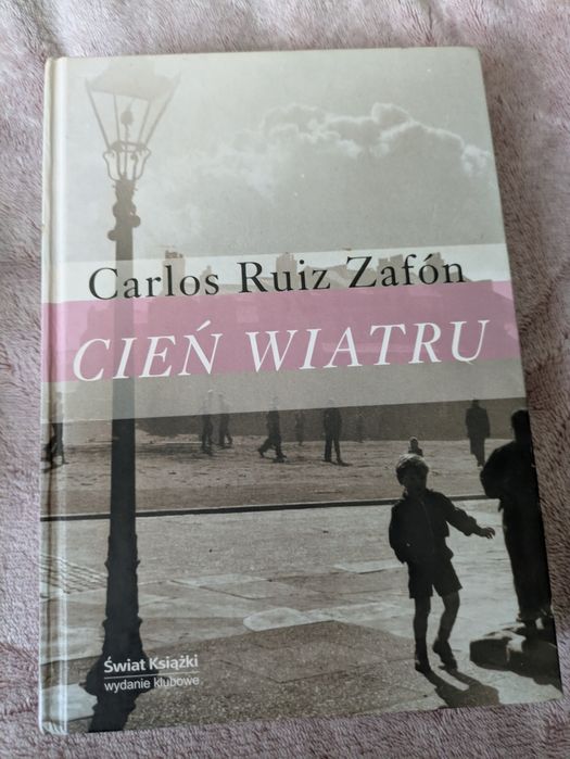 Książka "Cień wiatru"