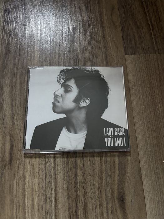 Lady Gaga - You and I [CD single]