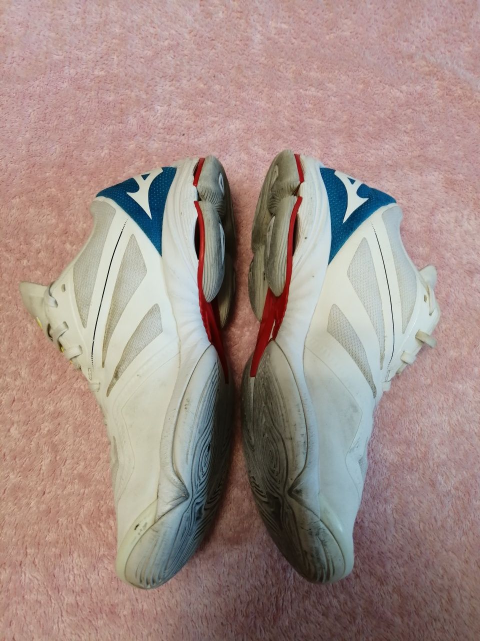 Кроссовки Mizuno Wave lightning  z 6