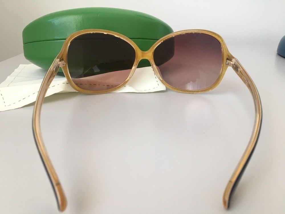 Óculos de Sol - Kate Spade - Nunca usado