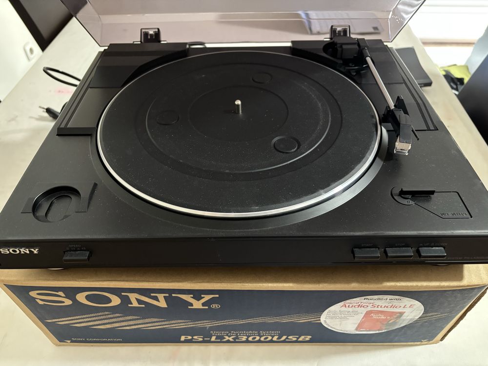 Gira-discos Sony