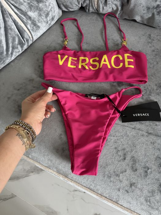 Розовый купальник люкс бренд