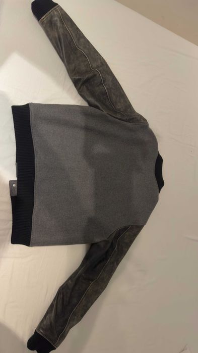 Casaco Off-White Varsity Jacket