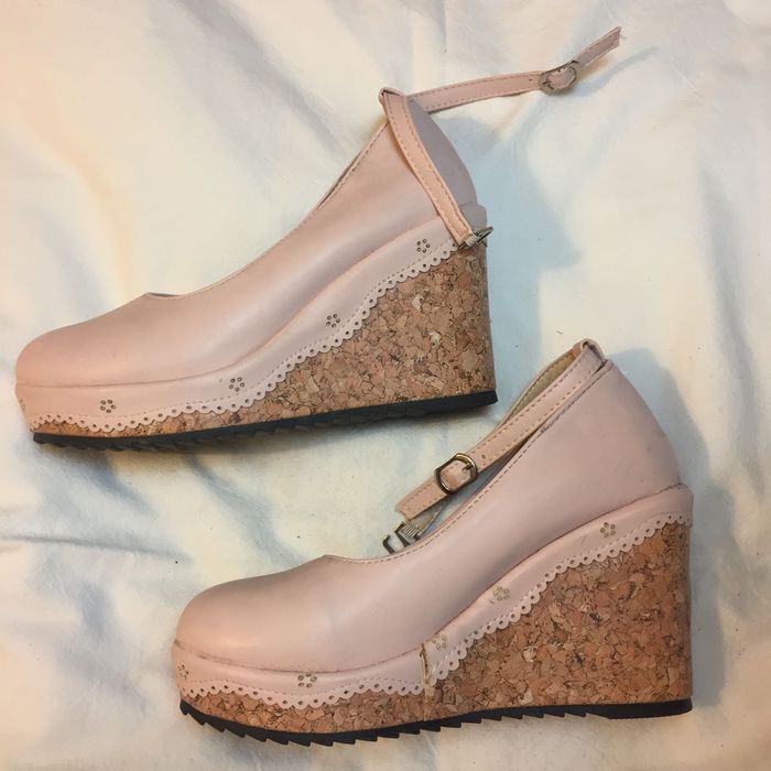 Sapatos de salto alto