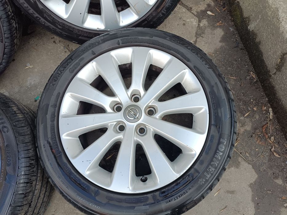 Felgi aluminiowe Opel Zafira C 17" 5x115